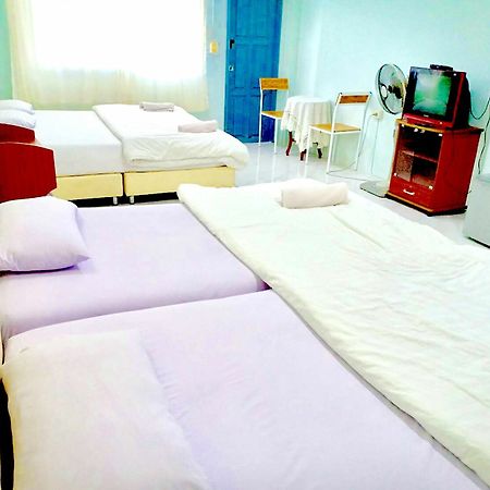 Ranong Boutique Hotel And Mall 外观 照片