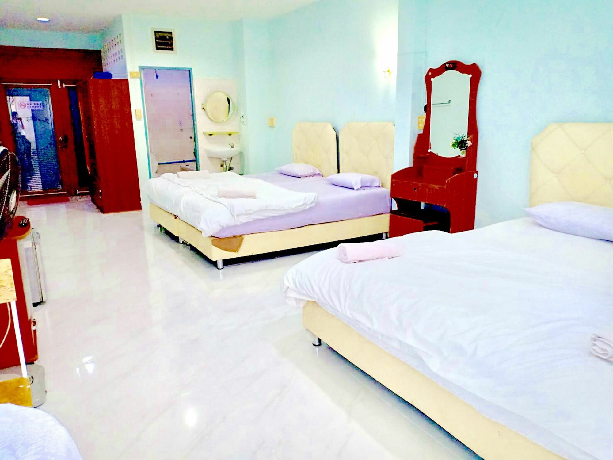 Ranong Boutique Hotel And Mall 外观 照片